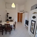 Touristenwohnheim Via Tanzi 27 By Interhome * 巴里