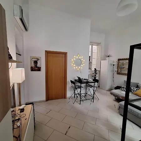 Touristenwohnheim Via Tanzi 27 By Interhome 公寓